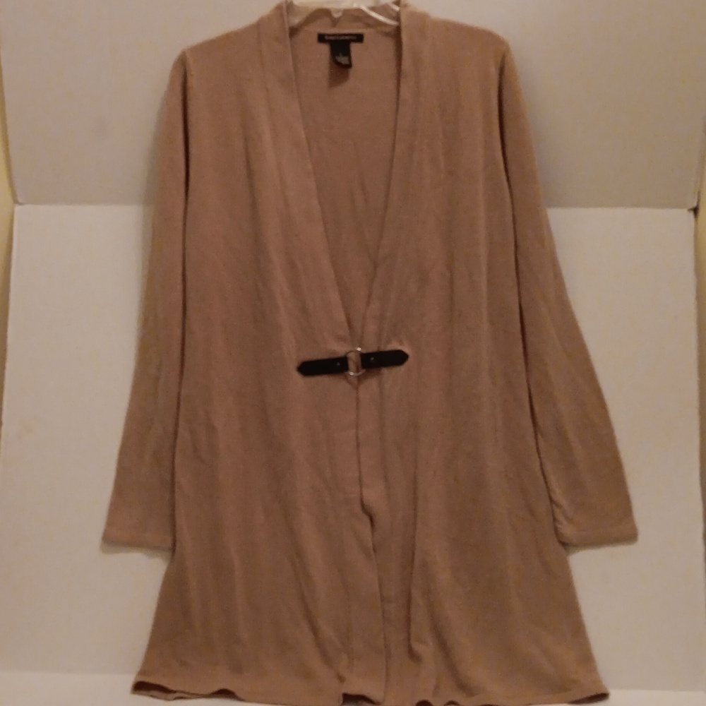 SUSAN LAWRENCE BEIGE CARDIGAN DETAIL ON FRONT